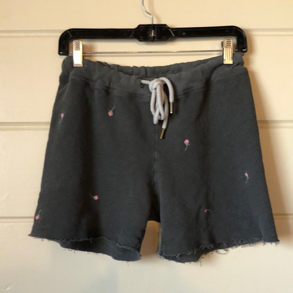 THE GREAT Sweat Rose Embroidered Shorts Size 1